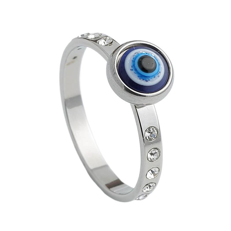 Exaggerated and unique evil eye ring, simple and versatile, niche and high-end, exquisite diamond-encrusted ring.